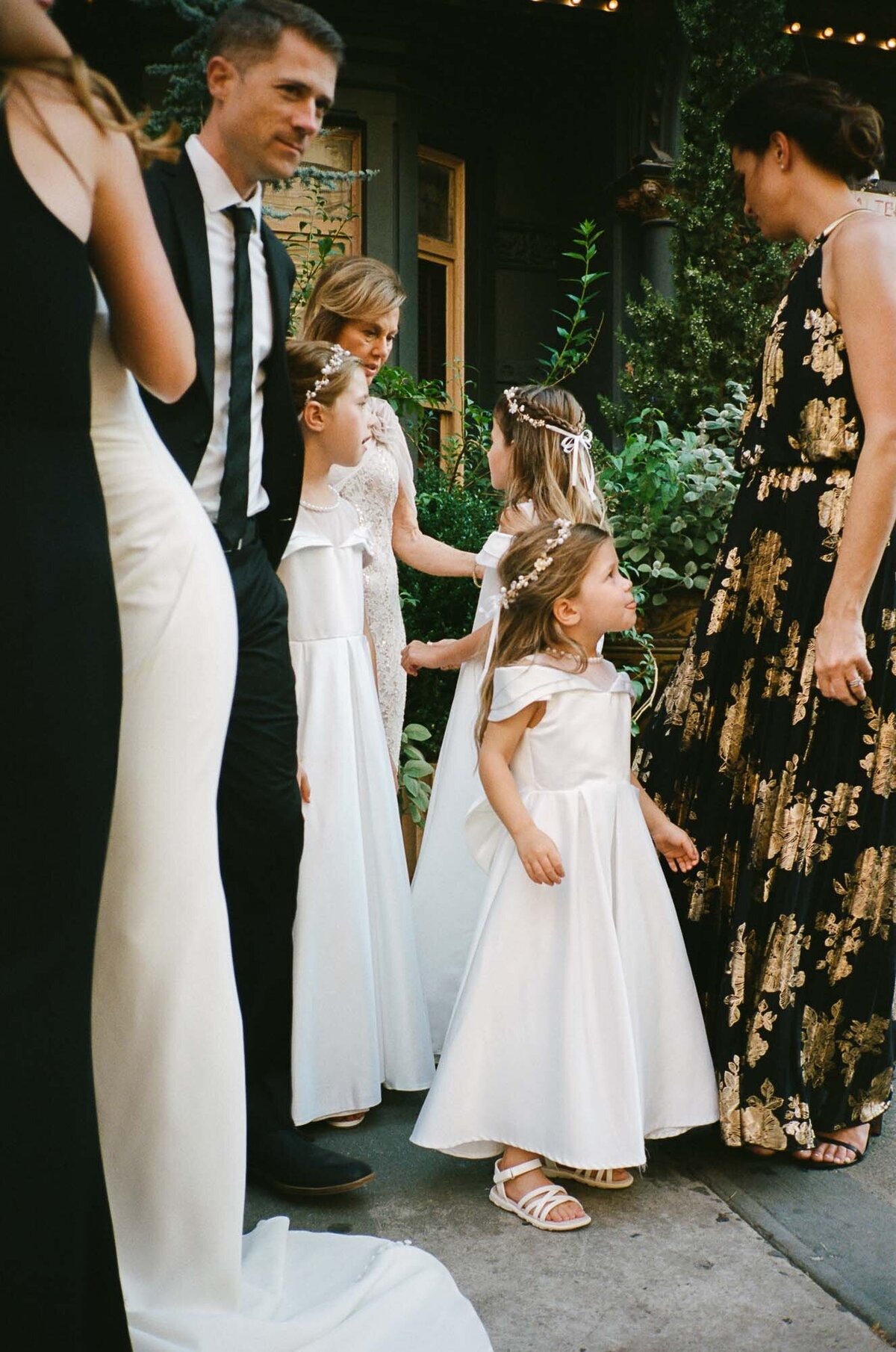 hotel-chelsea-nyc-wedding-on-film-34