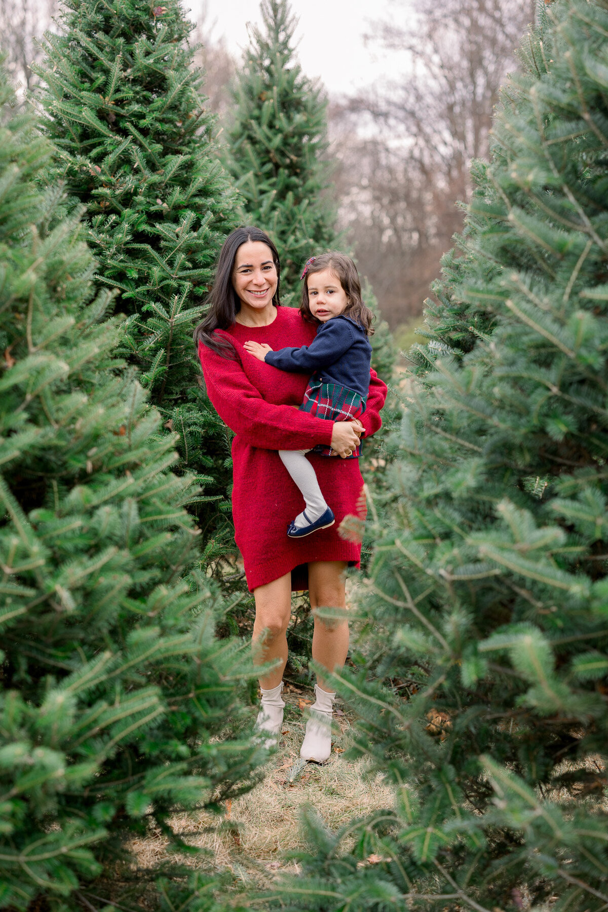 christmas-tree-mini-sessions-family-photography-1-3
