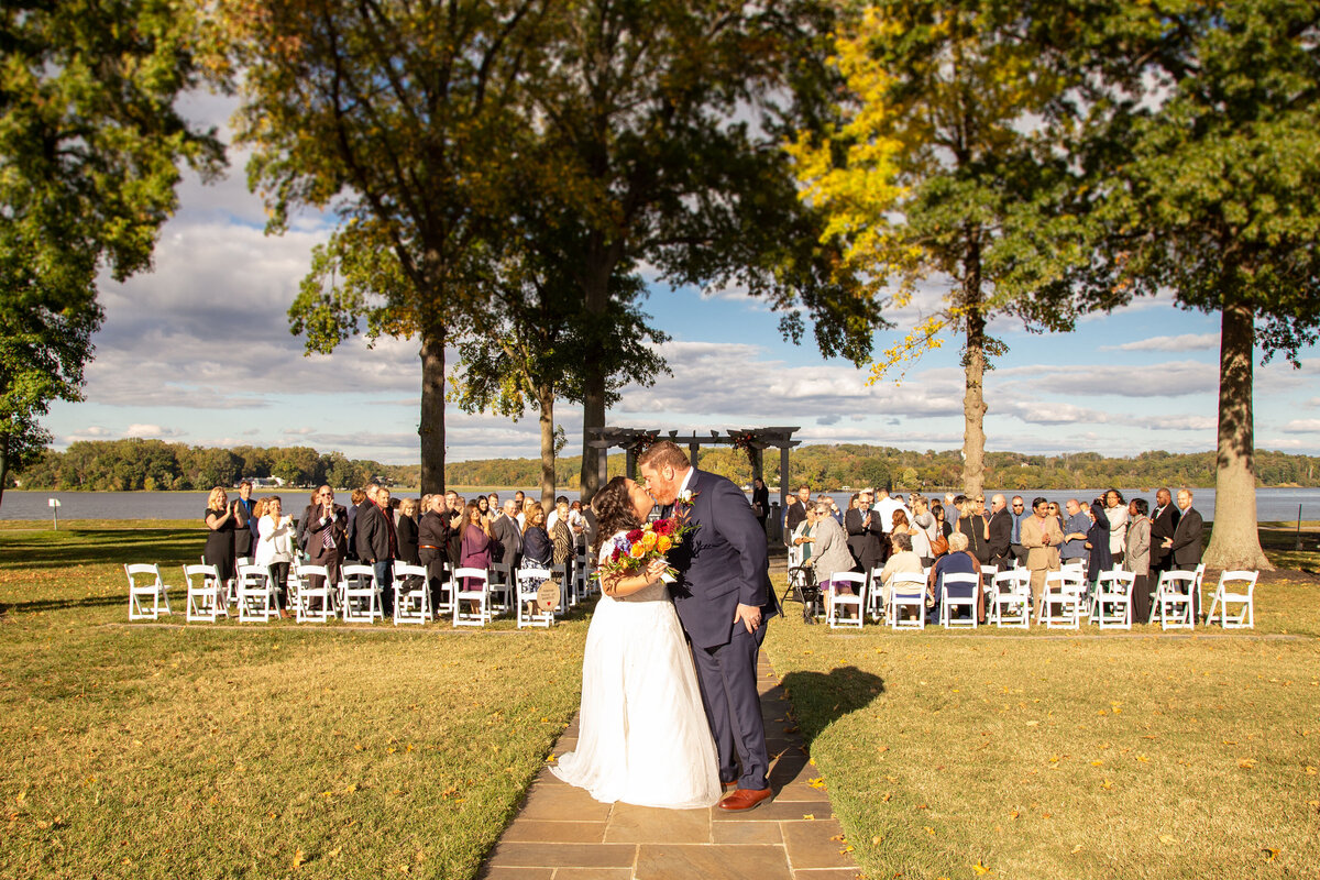 dc wedding photographer for fun and natural photos