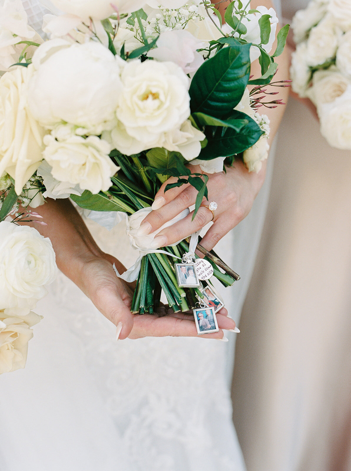 Dover_Hall_Virginia_Wedding_Photographer_Natalie_Jayne_Photography_-01-4