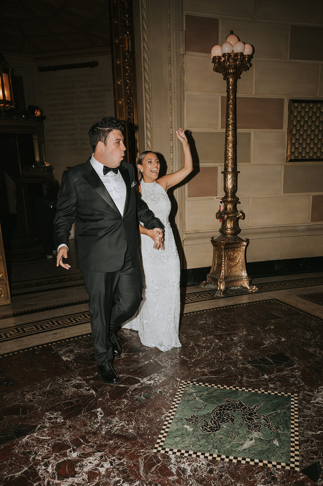 CORRIE-ZACH-NYC-WINTER-WEDDING-AT-GOTHAM-HALL_PHOTOS_BY_MARIA_B_LUNG_0874