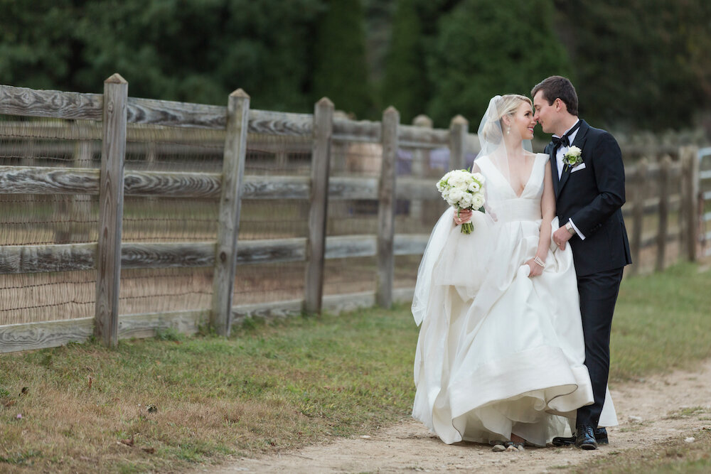 bride-groom-anne-barge-farm-ball-gown