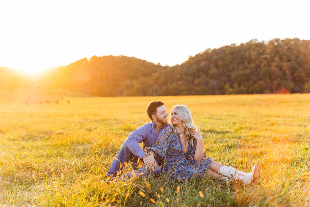 engagement pictures roanoke virginia