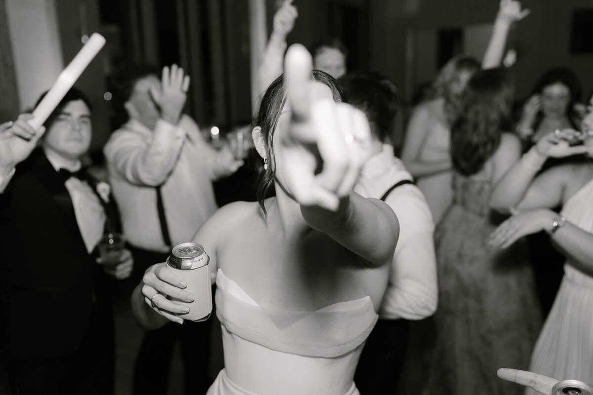 Documentary-wedding-photographer-23