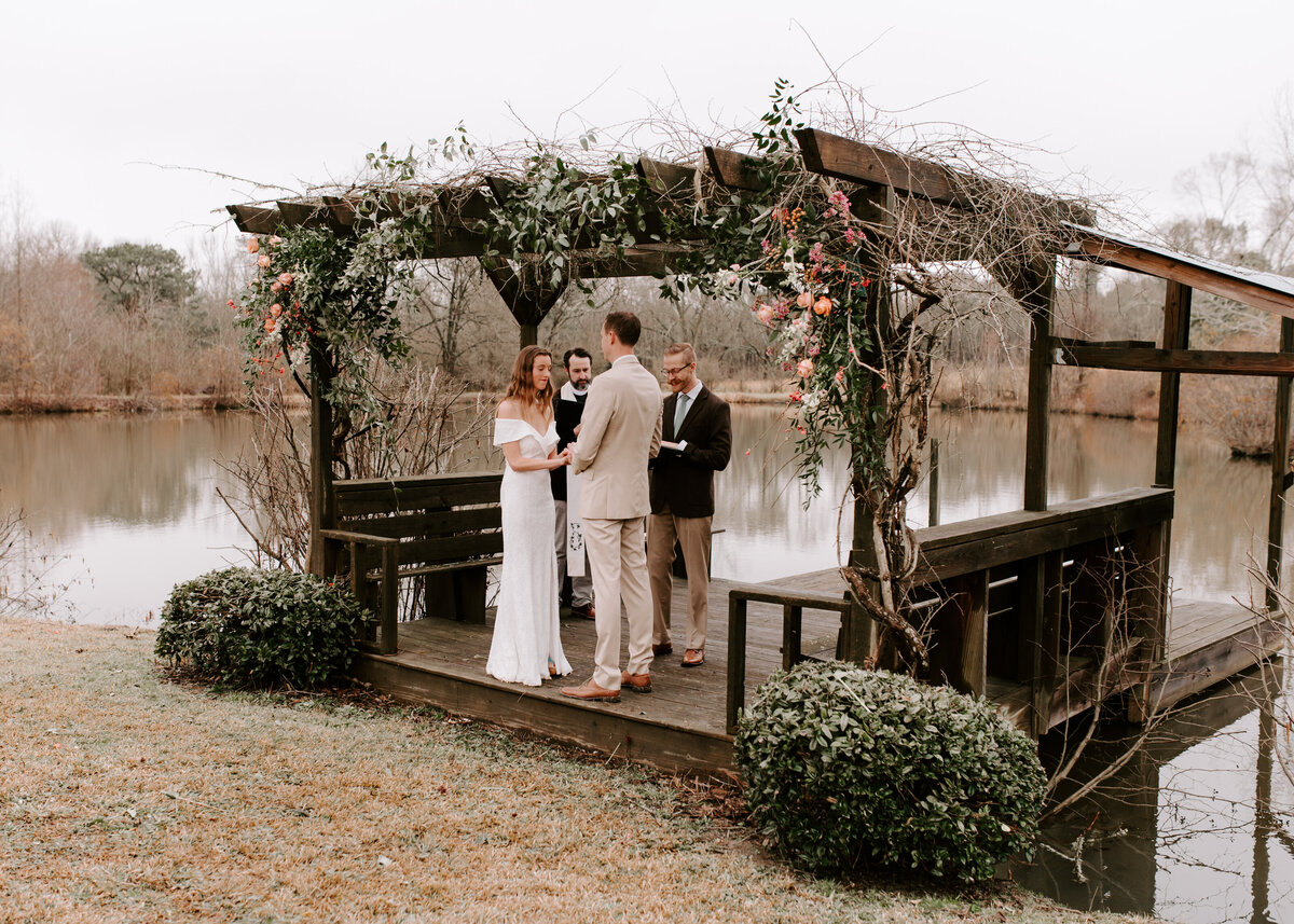 Intimate outdoor wedding at Historic Red Farm