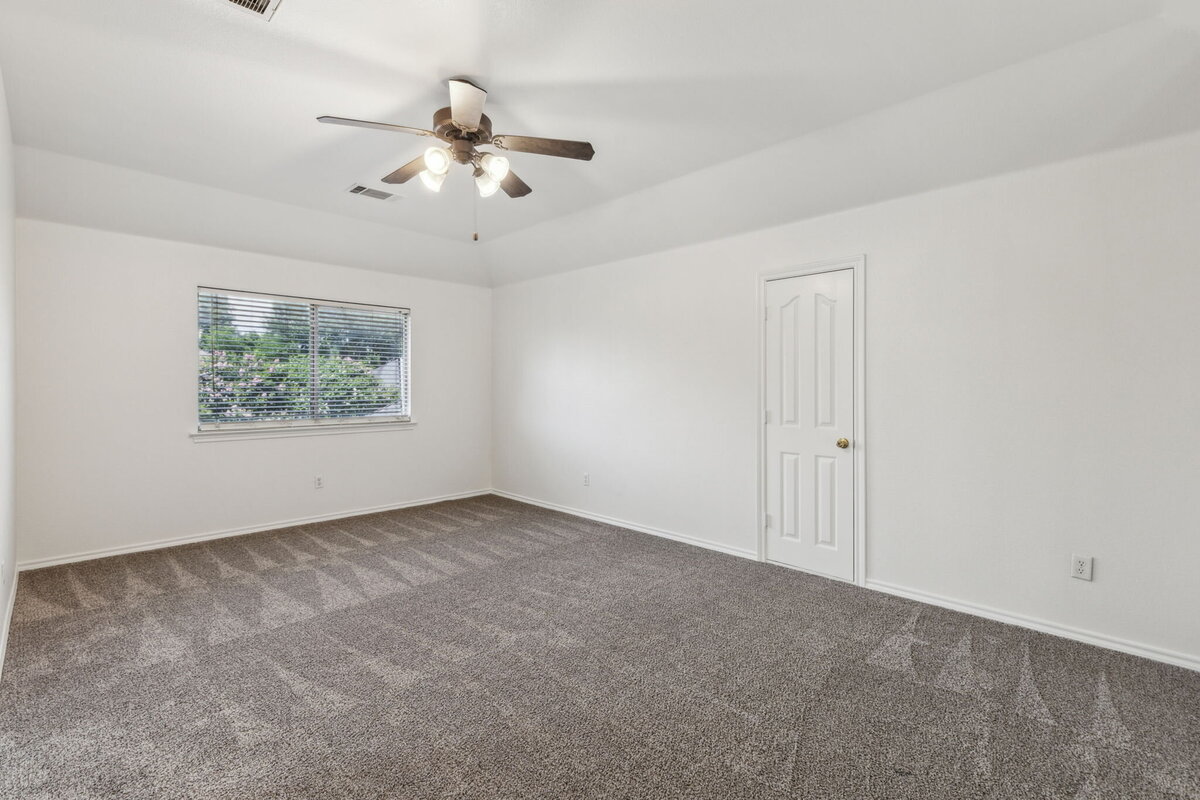 27-5604Glenview_027