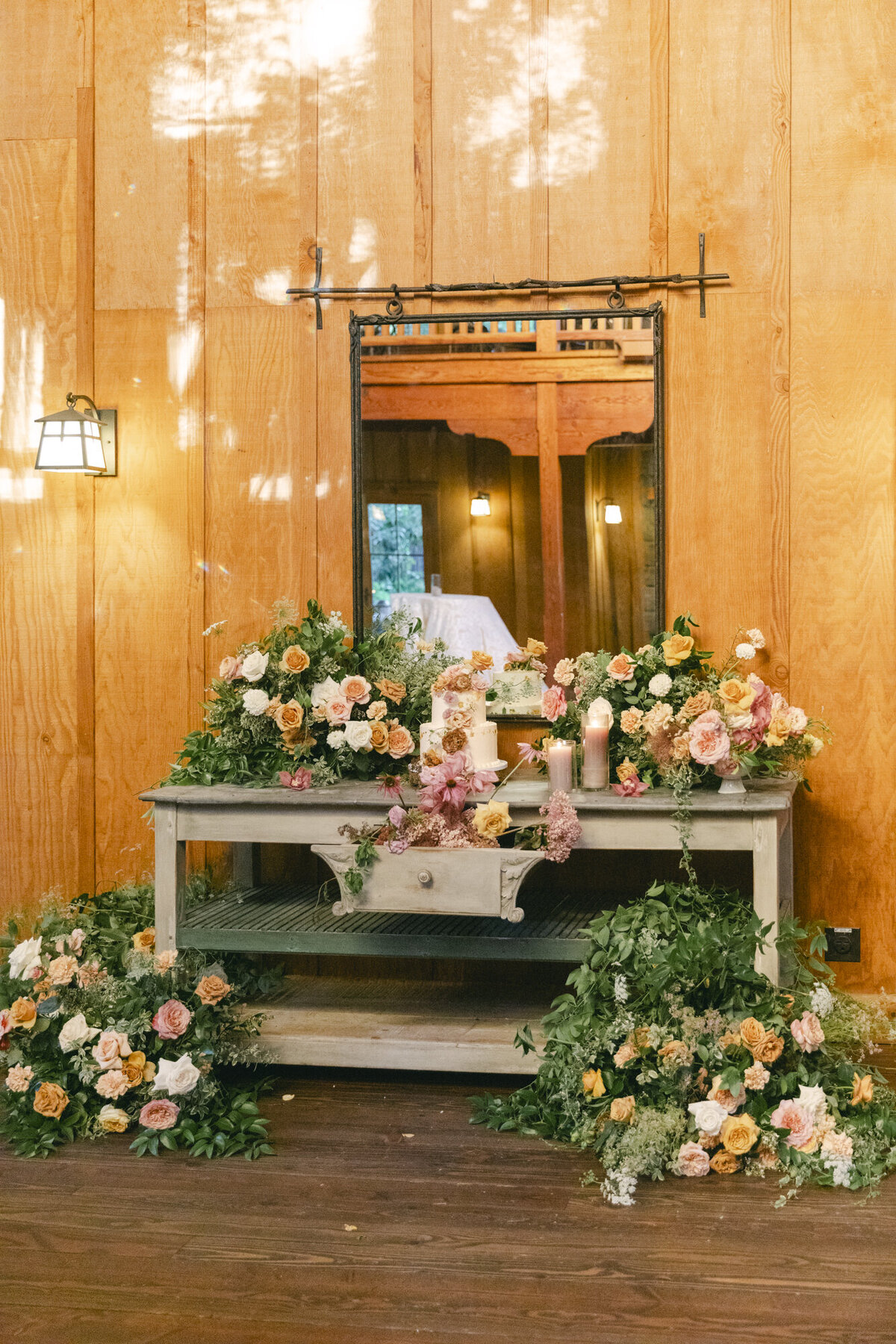 PERRUCCIPHOTO_NESTLDOWN_WEDDING_200