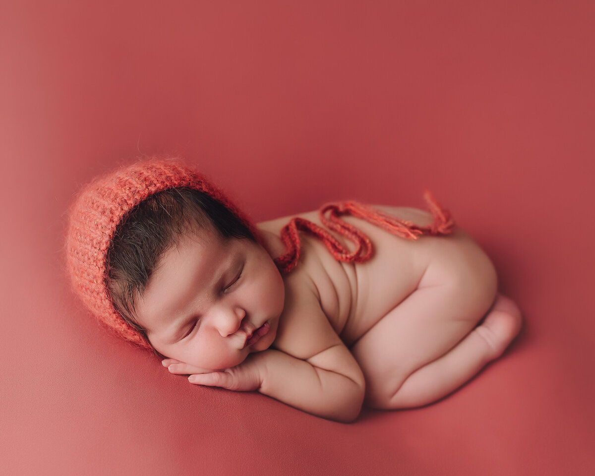 Squishy Newborn Photos in southern Oregon, By Katie Anne