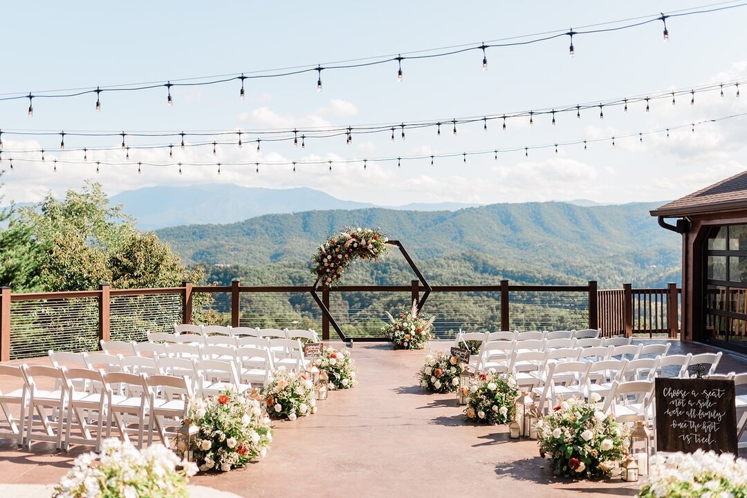 the-magnolia-tn-mountain-wedding-venues