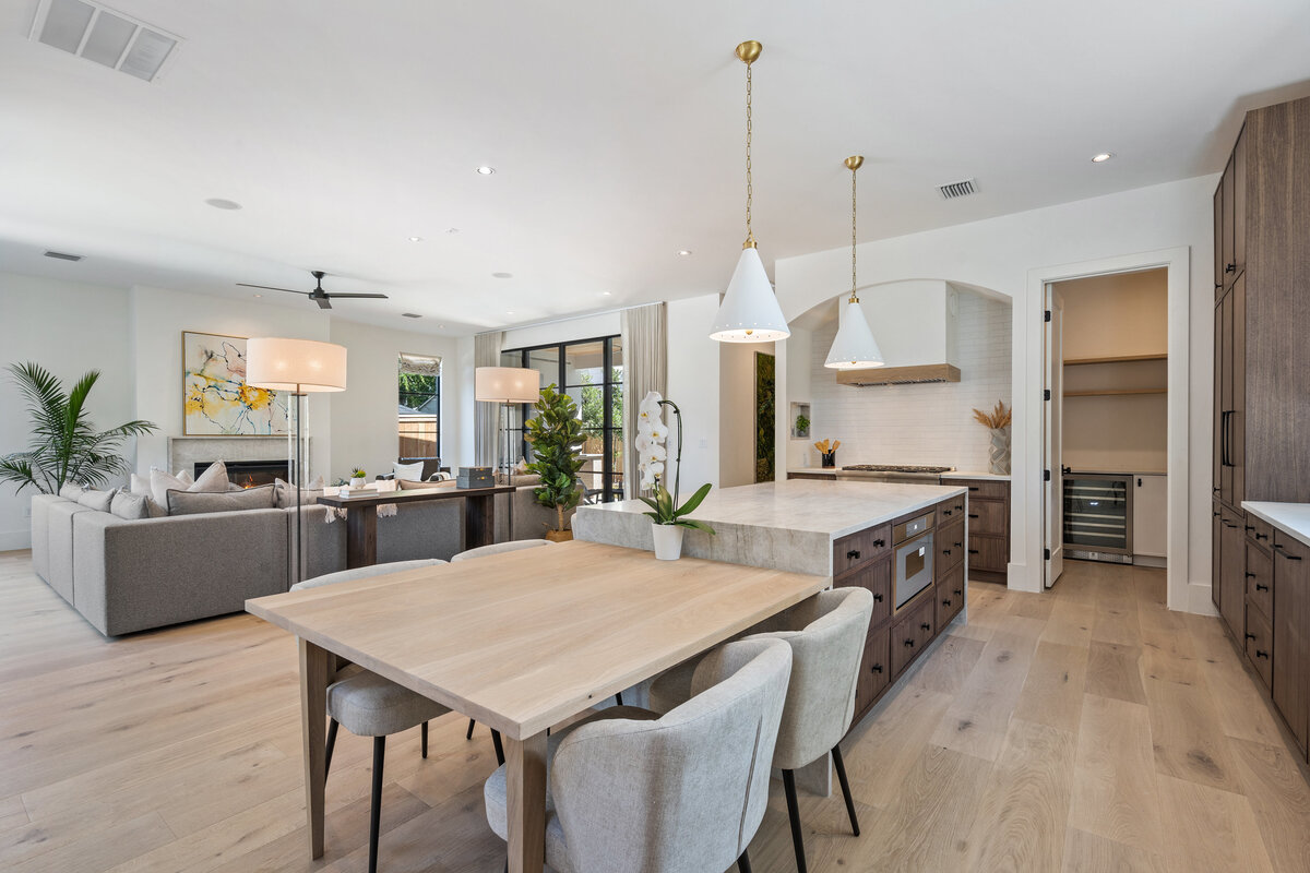 5505-woodrow-ave-dining-1
