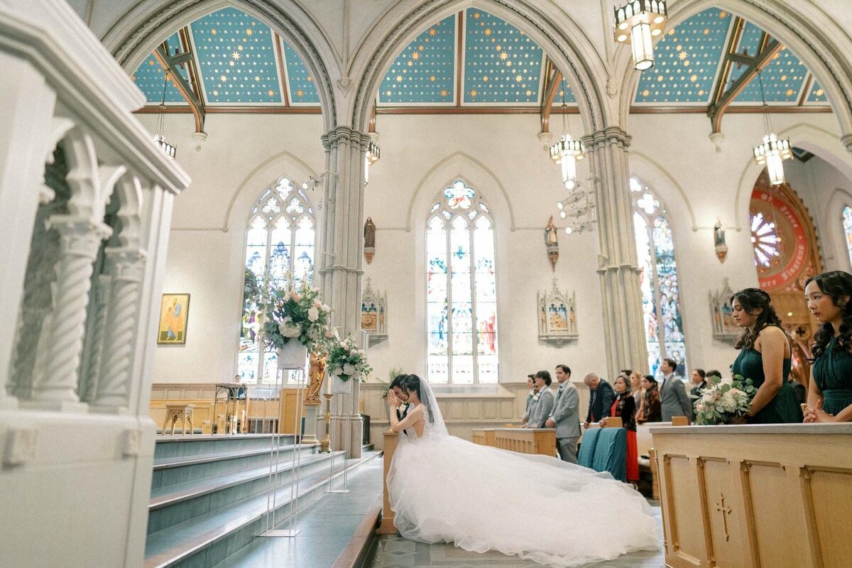 W10-Wedding-St-Michaels-Cathedral-Basilica-Jennifer-and-Anthony-2024-10-19-2500px-1118