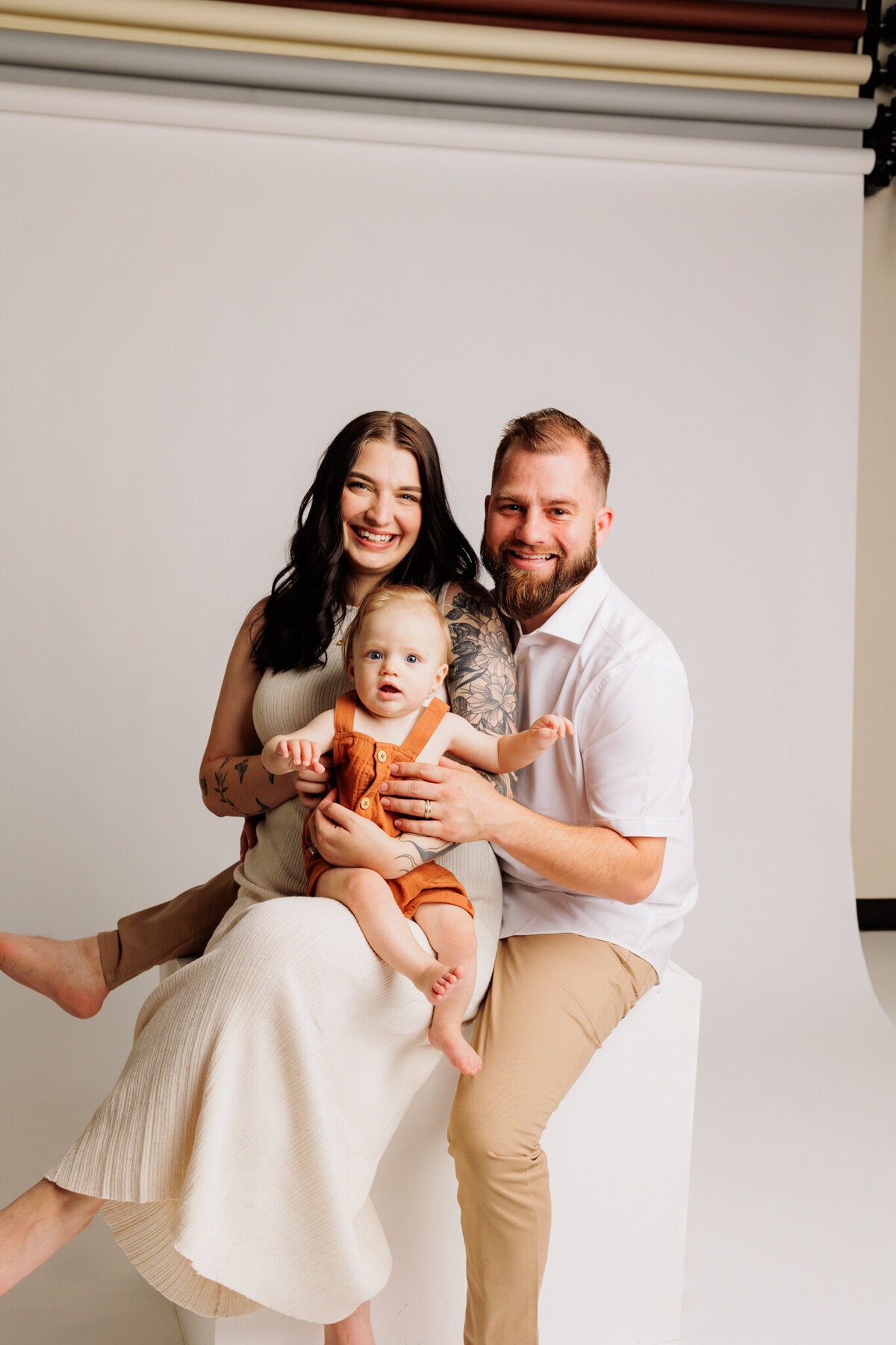 NWA family photographer, Northwest Arkansas best family photography, family portraits near me, professional family photos, family photography packages