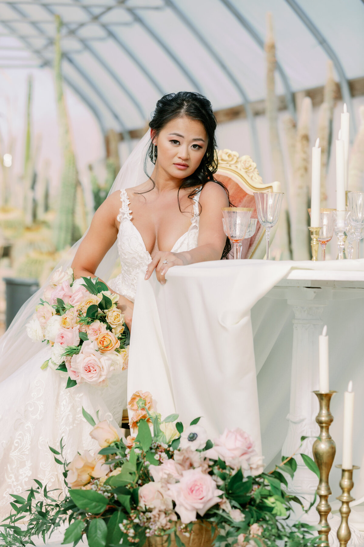 of-the-desert-flor-las-vegas-wedding-florist-cactus-joes-0018