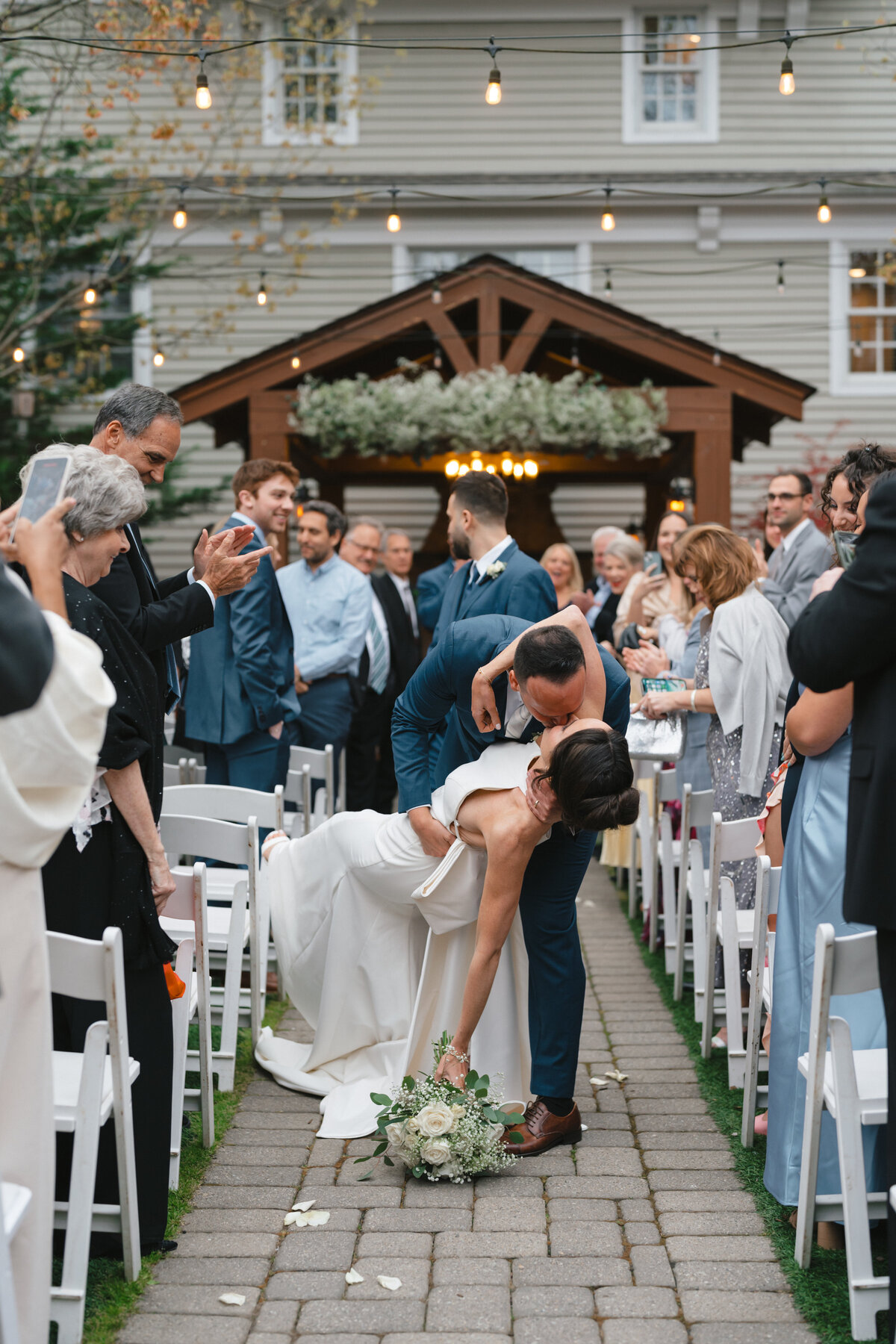 Amanda+JoeOldeMillInnNJWedding-839