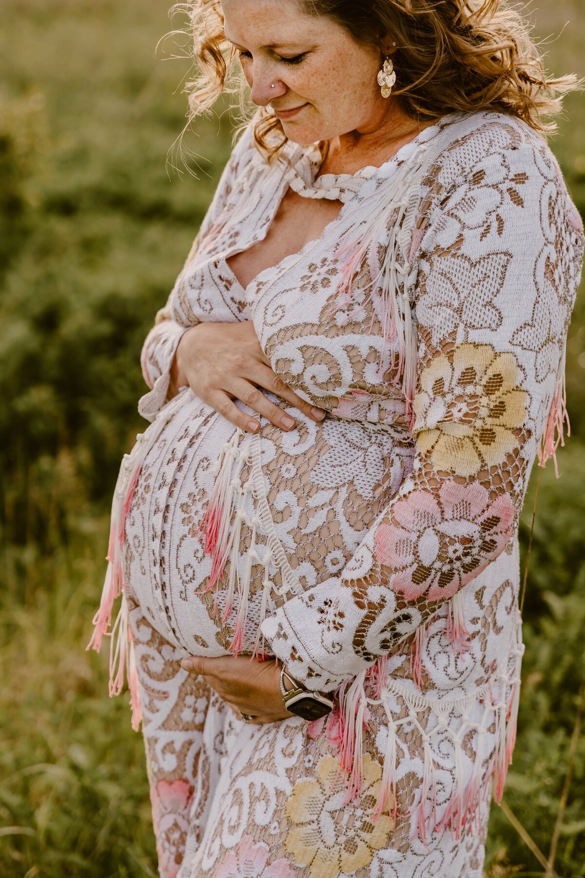 colorful-maternity-photo-session-ada-hayden-heritage-park-ames-iowa-storyteller-collective-photo-co