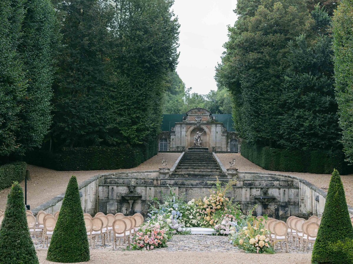 Chateau-de-Villette-wedding-florist-FLORAISON-14