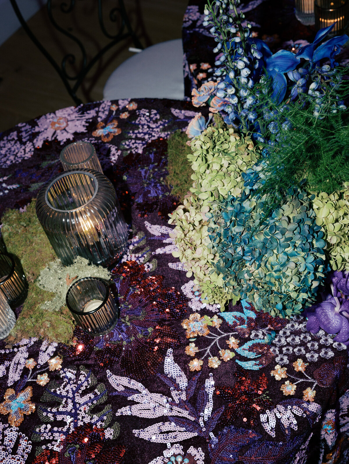 sequin-tablescape-inspiration-ri