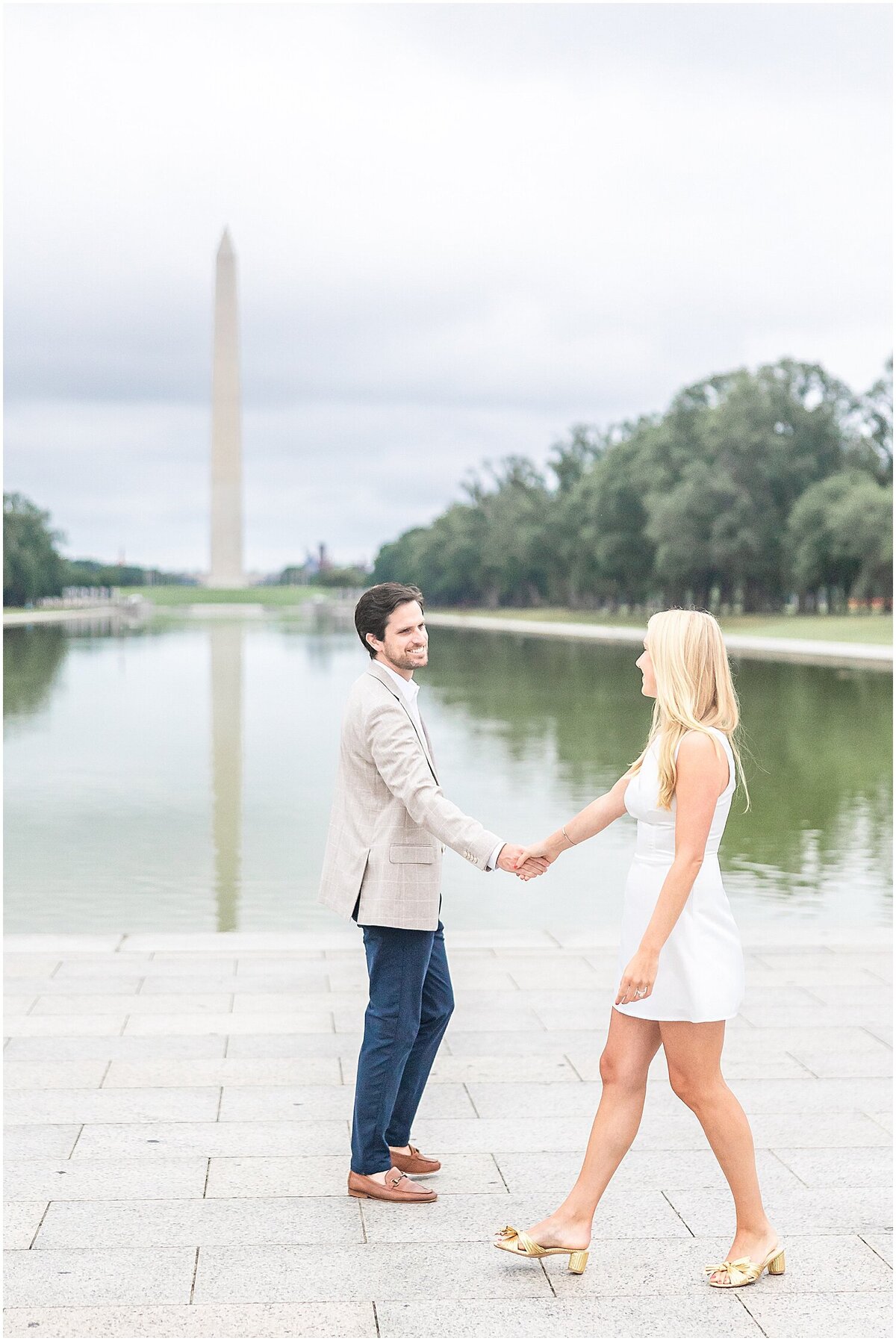 washington-monument-engagement-session_0005