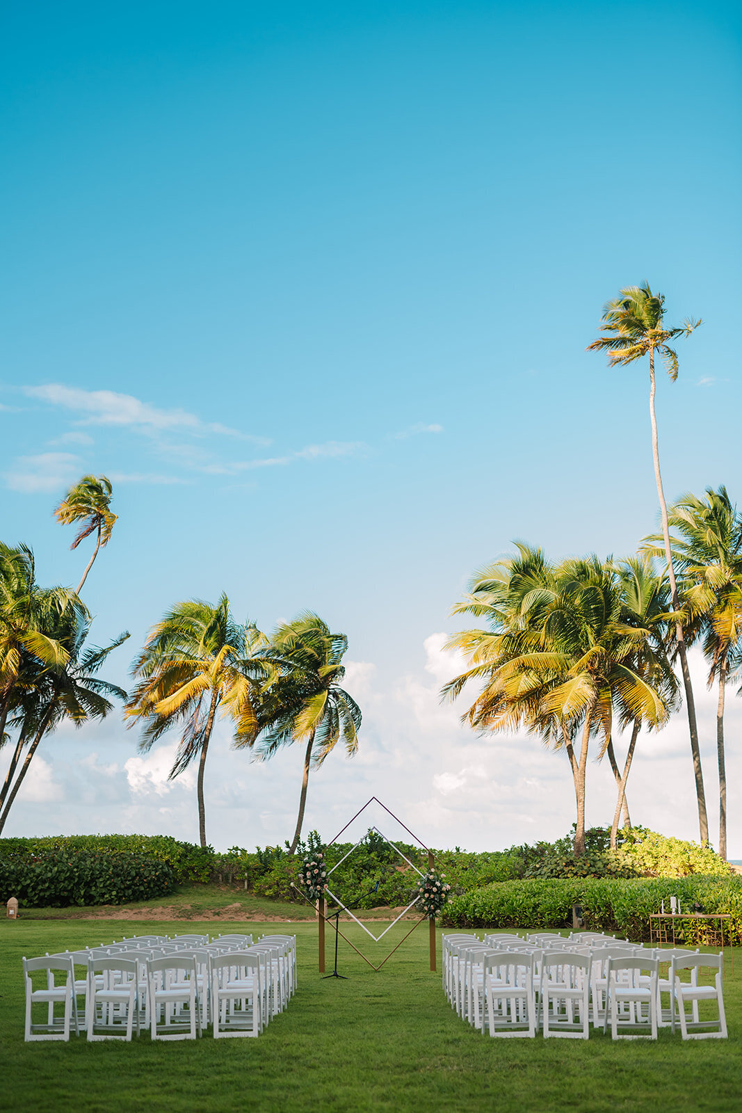 Ed and Aileen Photography Chicago Illinois Digital Film Wedding Engagement Photographers Destination Puerto Rico54