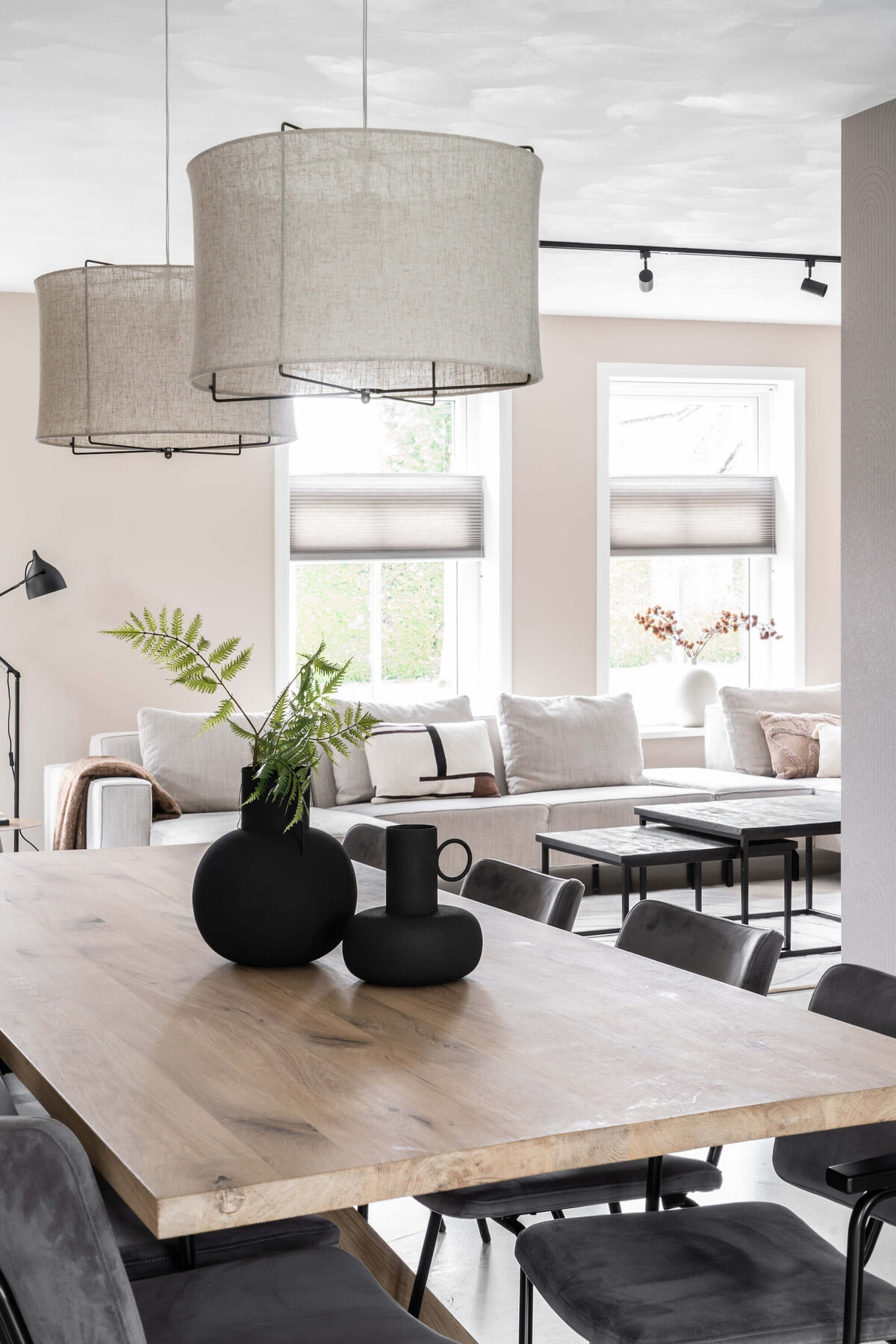 Ontwerp en styling interieur eetkamer Marlinde Interieurontwerp