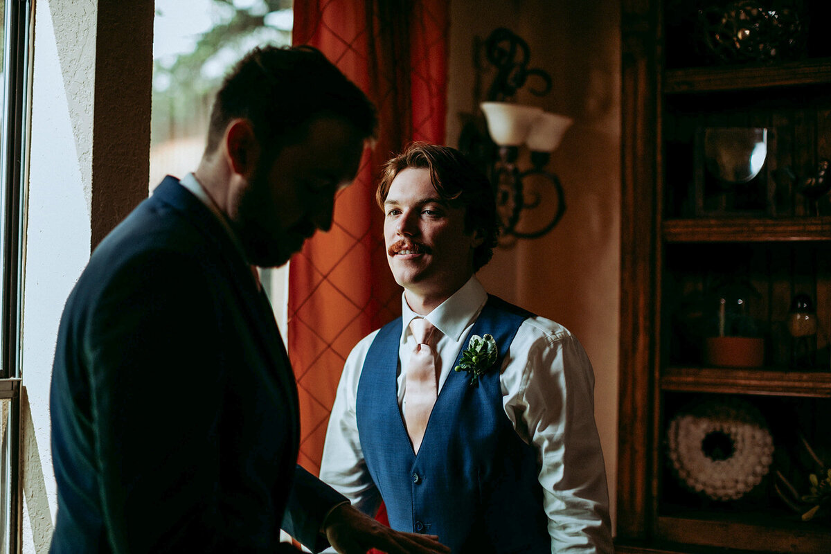 reTheBurrowWeddingPhotography-110