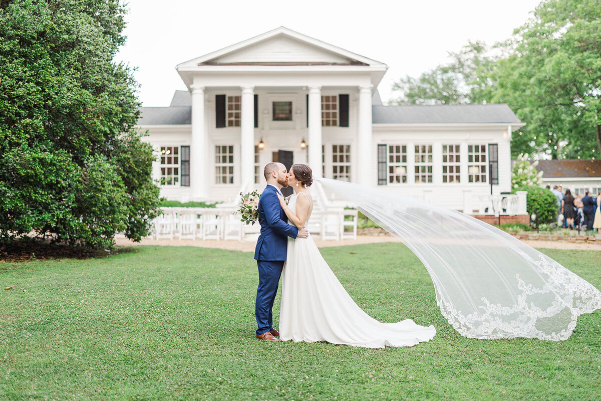 Klumb-Wedding-SNEAKPEEK-116