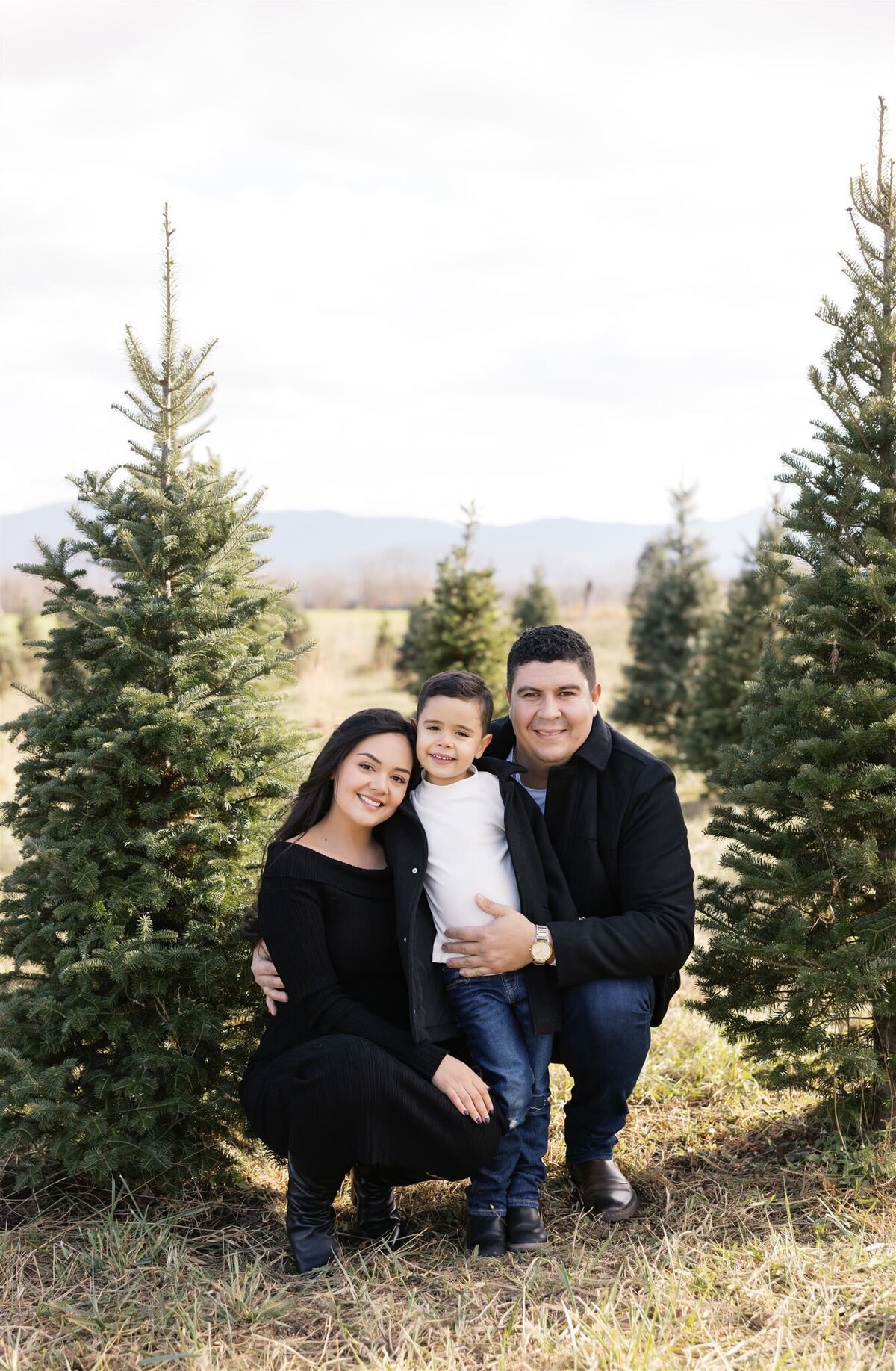 America_Christmasfamily-12_websize