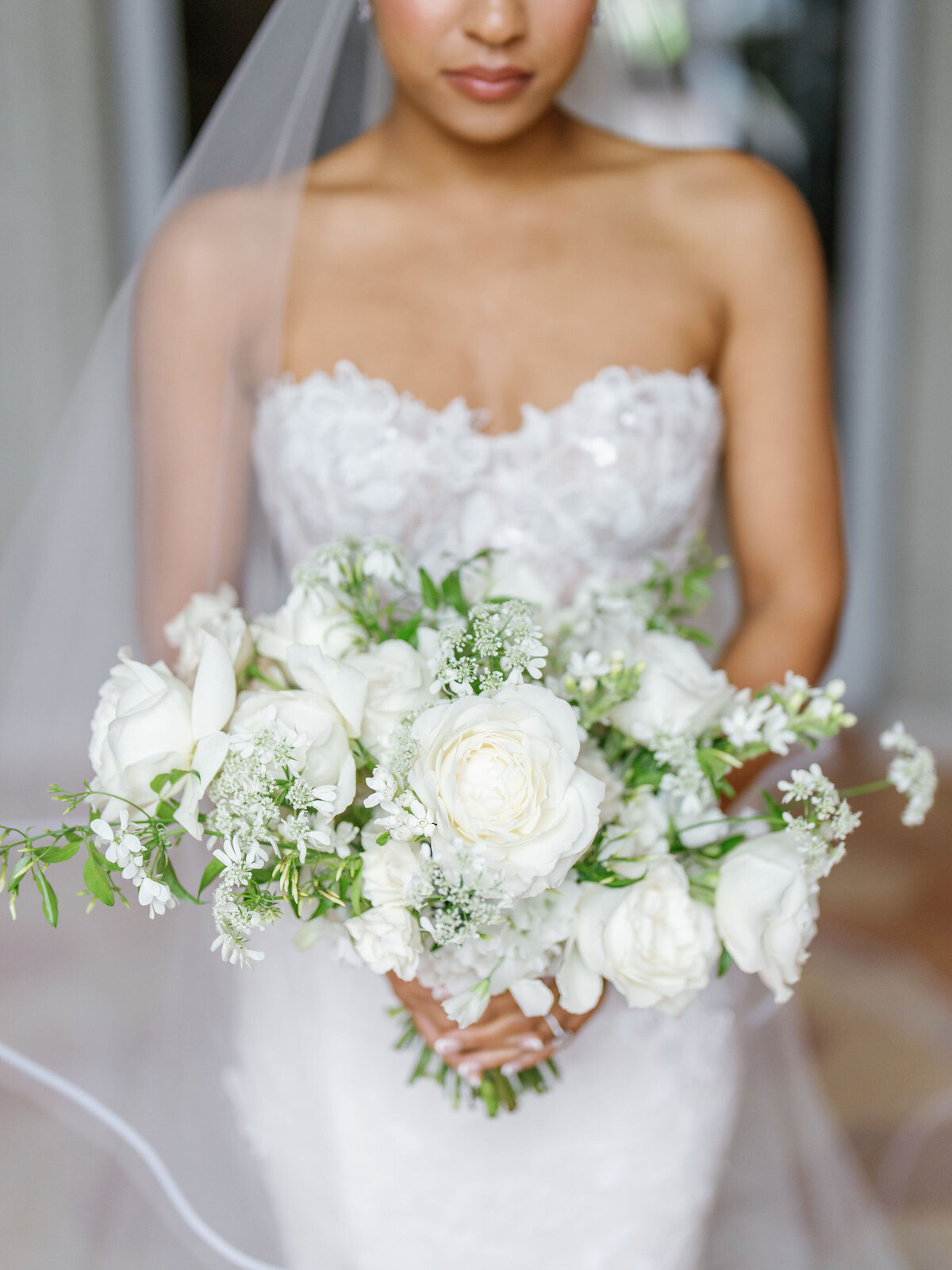 Copy of Getting_Ready_Wedding_L&L_©_Oliver_Fly_Photography_238