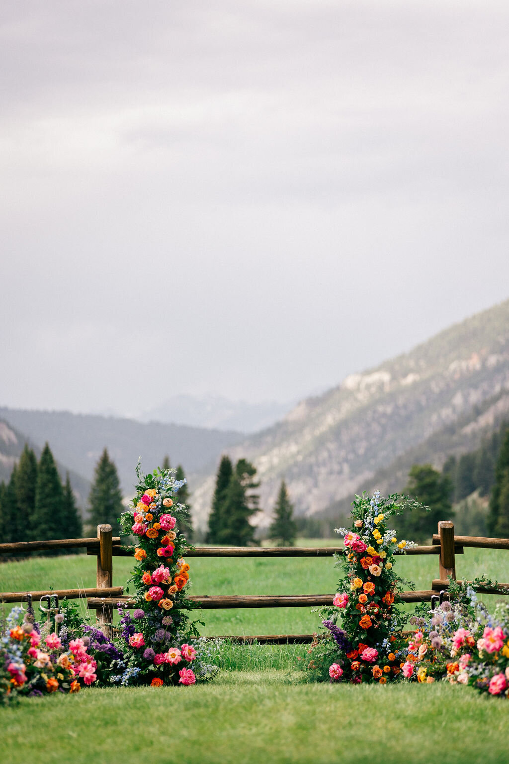Colorful ceremony florals Big Sky Montana