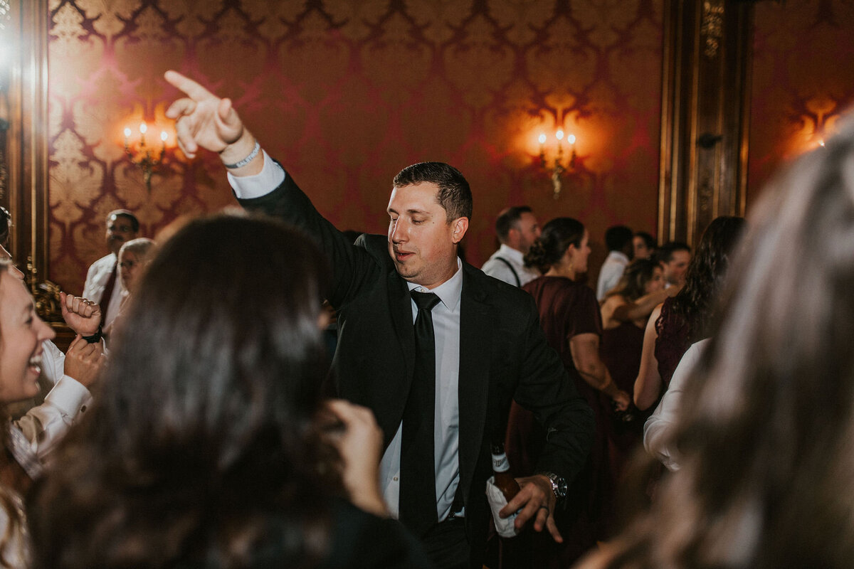 WELLING-FLORES.Wedding.EngineersClub-rcptn-268