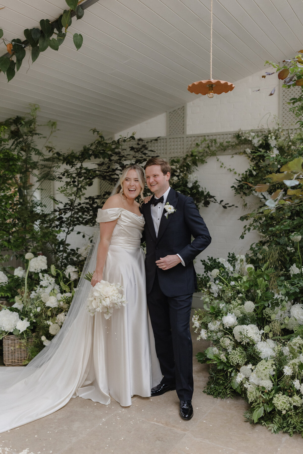 Emily&Tom-sharing-27