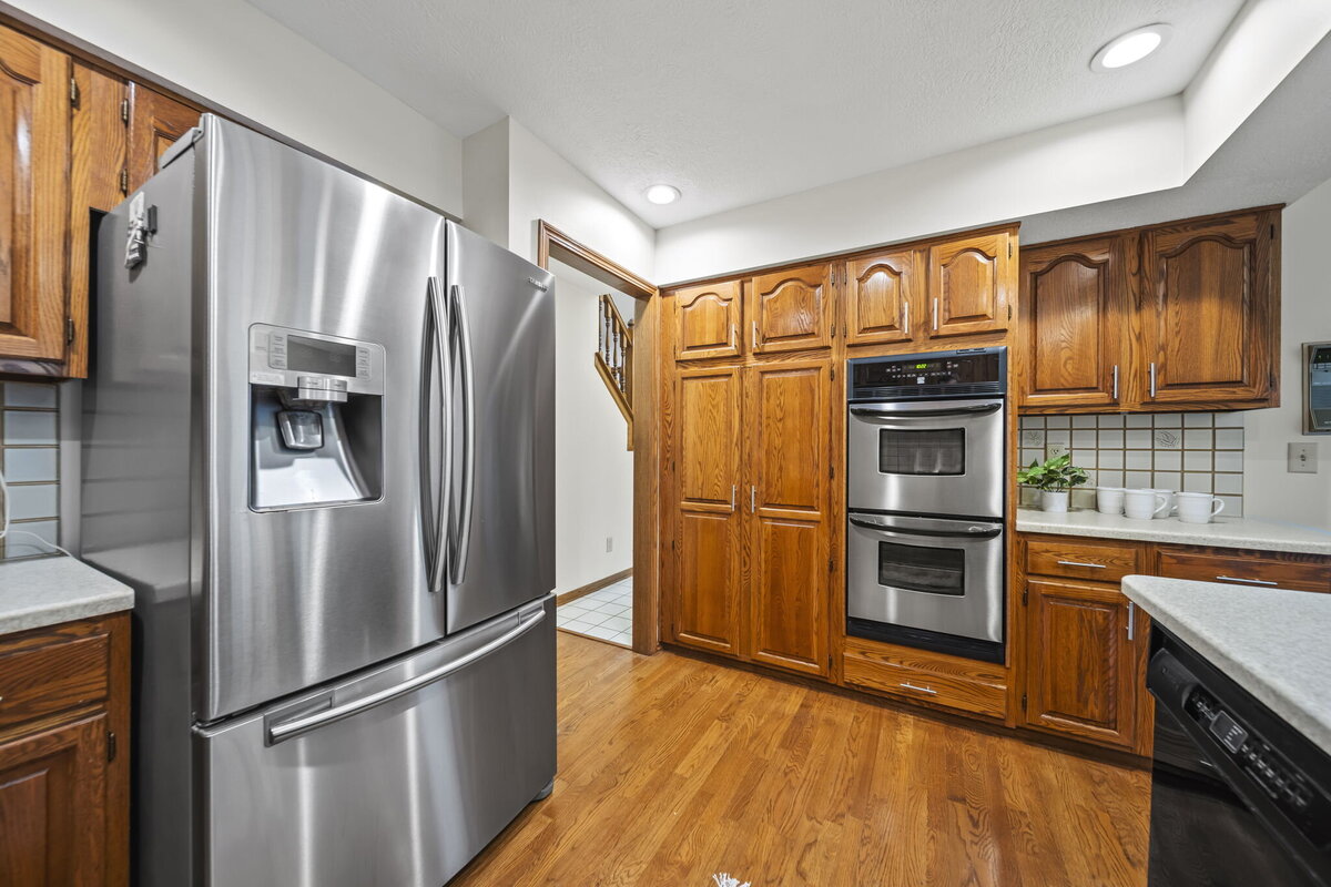 22-web-or-mls-A7405804