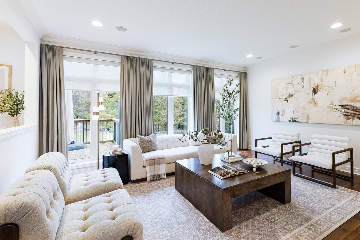 2493 Gatenby St , London - RealTour Media - 0003