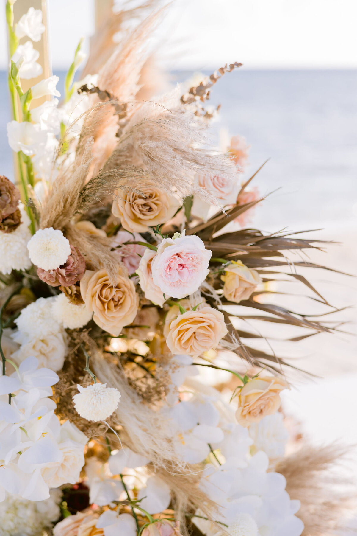038-larissa-cleveland-mexico-etereo-auberge-wedding-cabo-