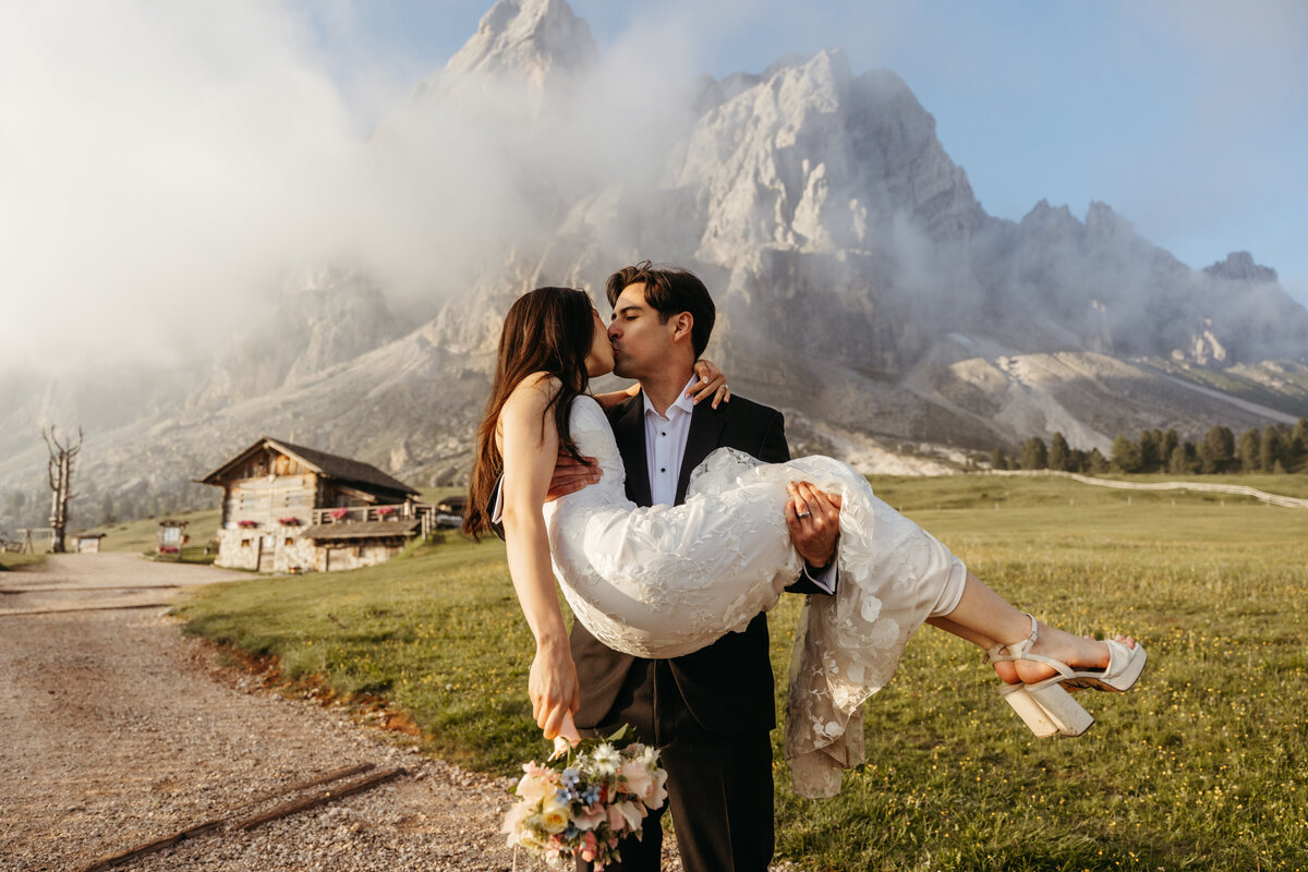 Passo delle Erbe Elopement Dolomites -20