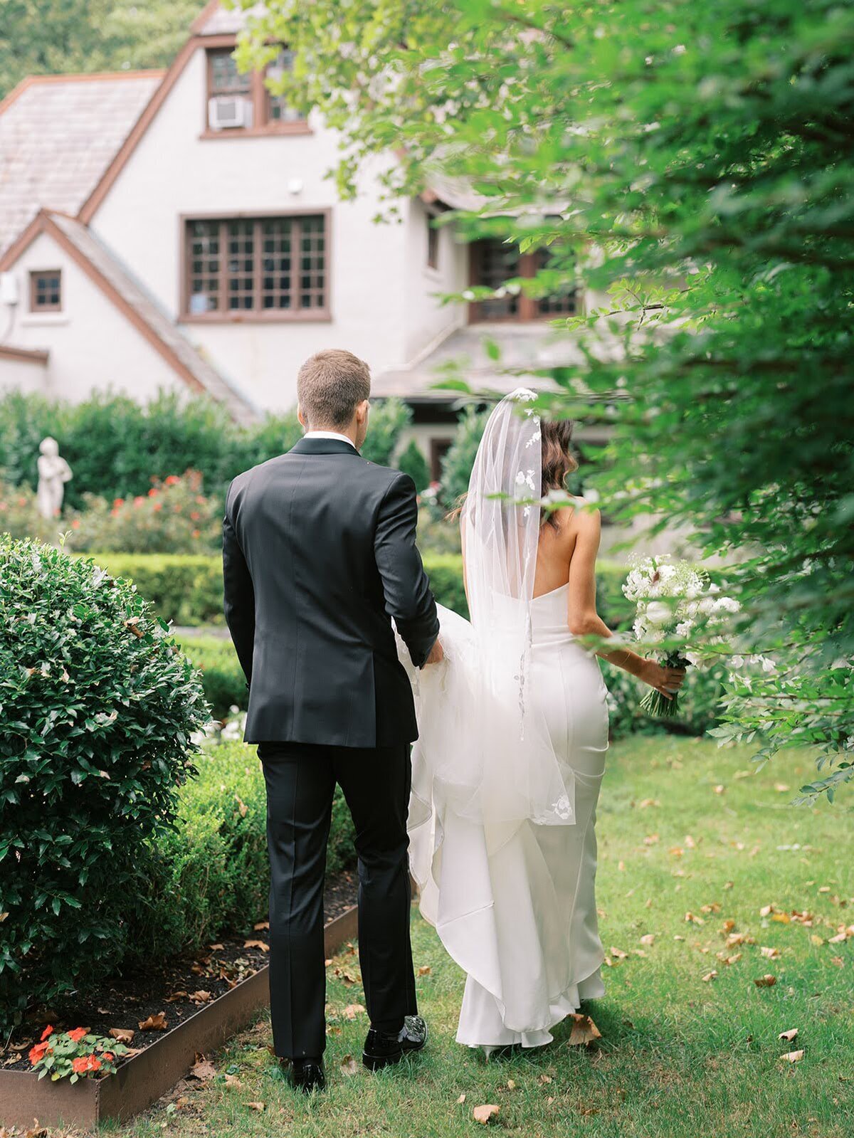 Tori+Tim+Sneakpeek-100