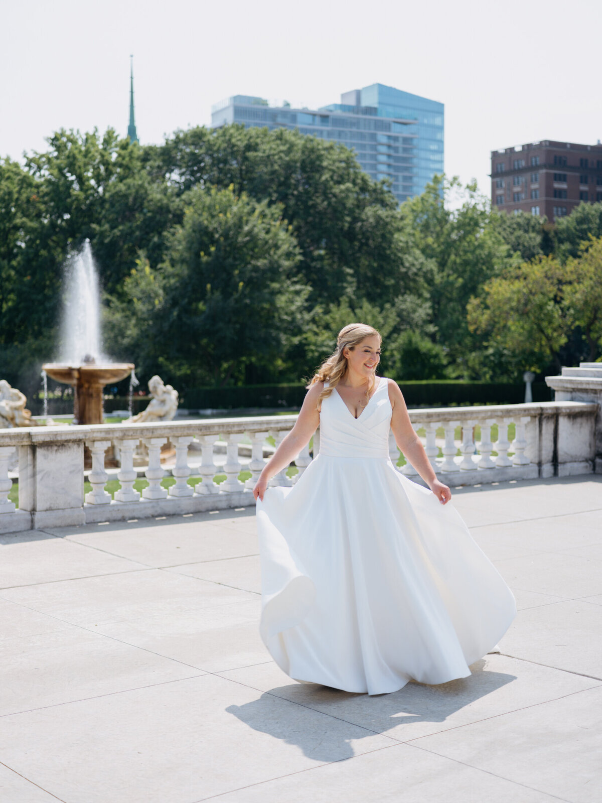 bride-groom-wedding-portrait-cleveland-art-muesum-8