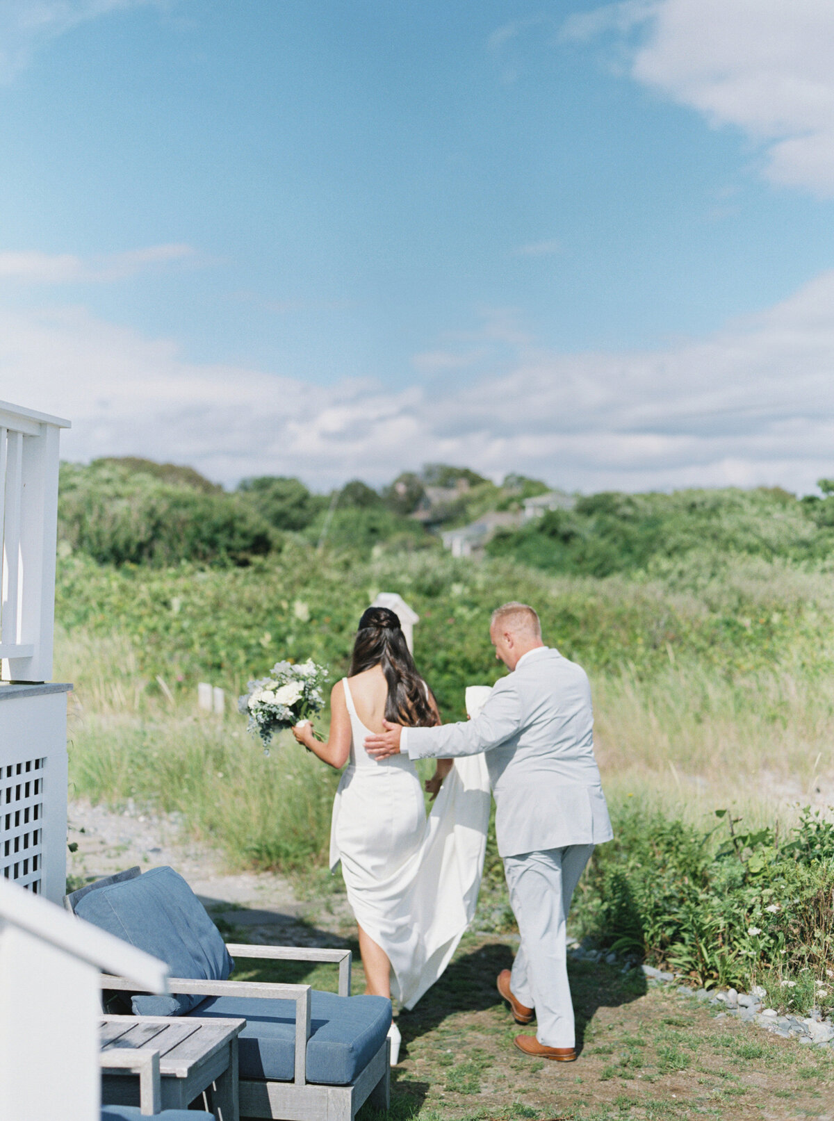 Emily March Photography Wilmington, North Carolina and Destination Wedding Engagement Photographer Heirloom Photography for Memorable Gatherings Light Airy Sentimental Imagery Images Weddings SamuelsWedding_0174
