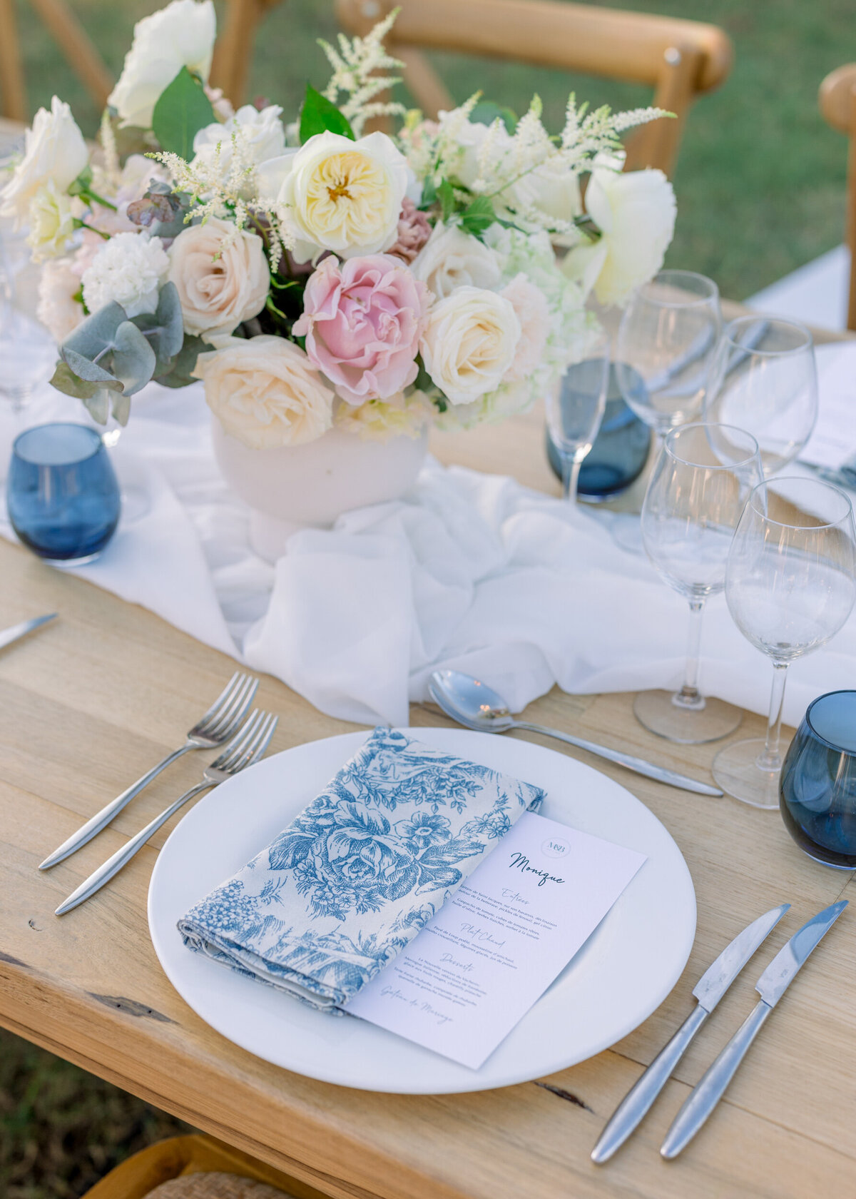 MONIQUEANDBRENT-WEDLOVE-TOMSIENNA-423