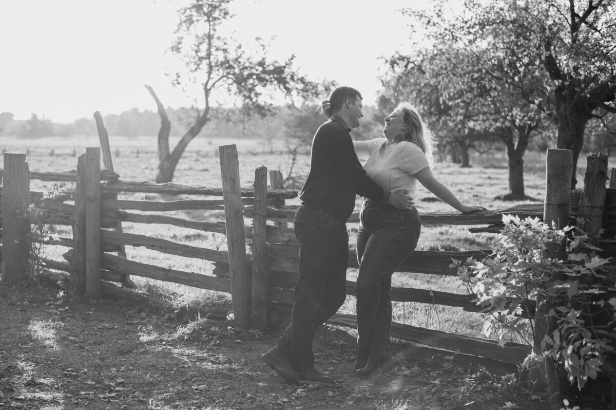 HollyAndrewEngagement-32