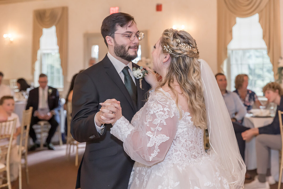 Detroit-Michigan-Wedding-Photographer-Amber-and-Patrick-22