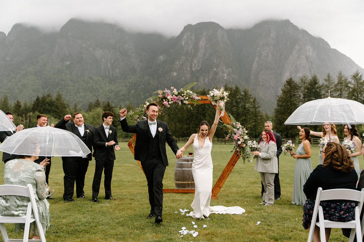 north_fork_farm_events_mount_si_wedding_06