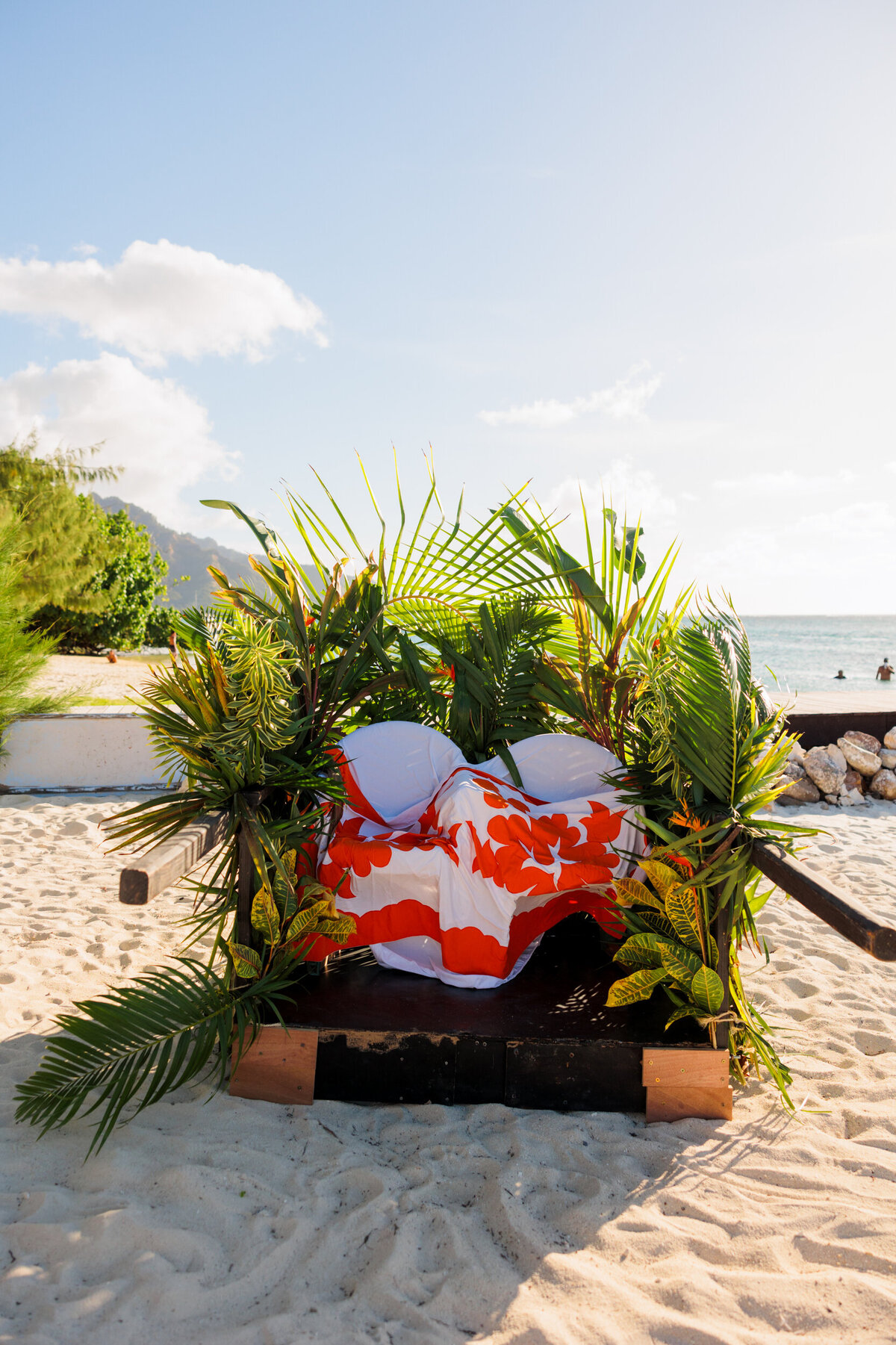 details-hilton-moorea-tahiti-elopement