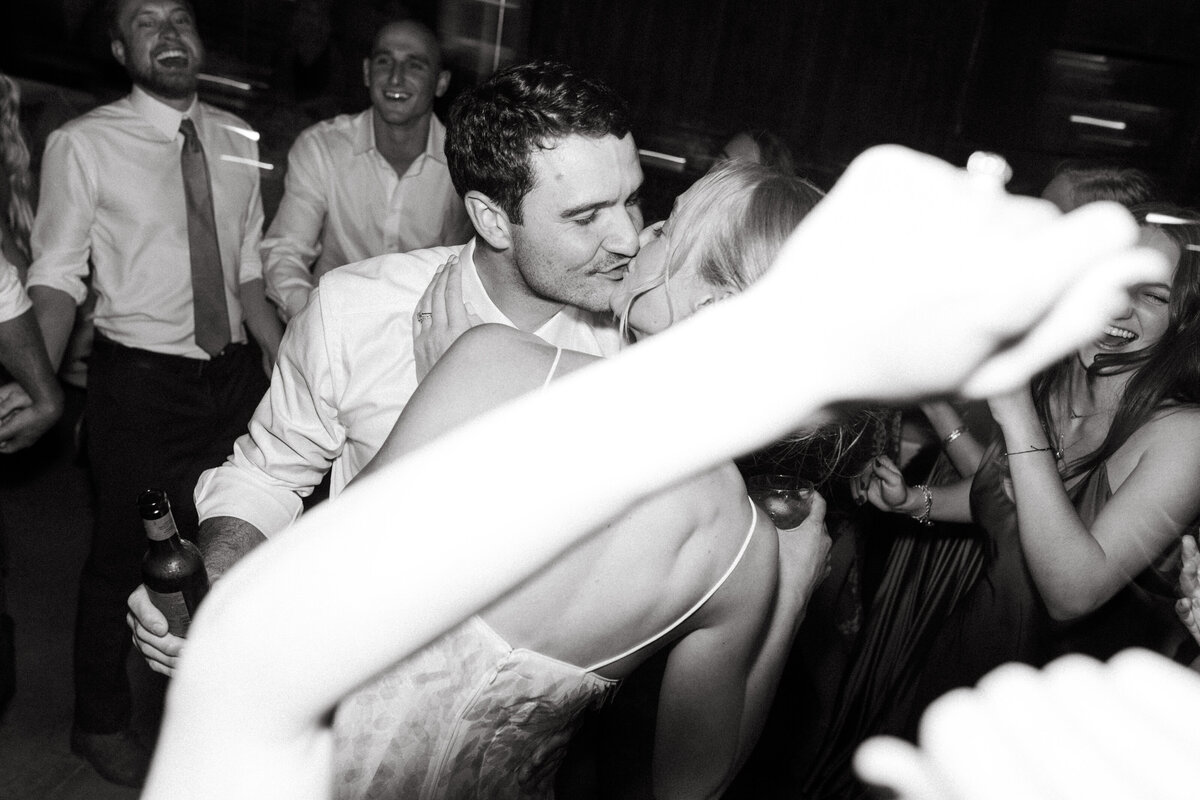 Grace_Dan_wedding_straushomeranch_oct_2025_danipadgettweddings_sneakpeek-57