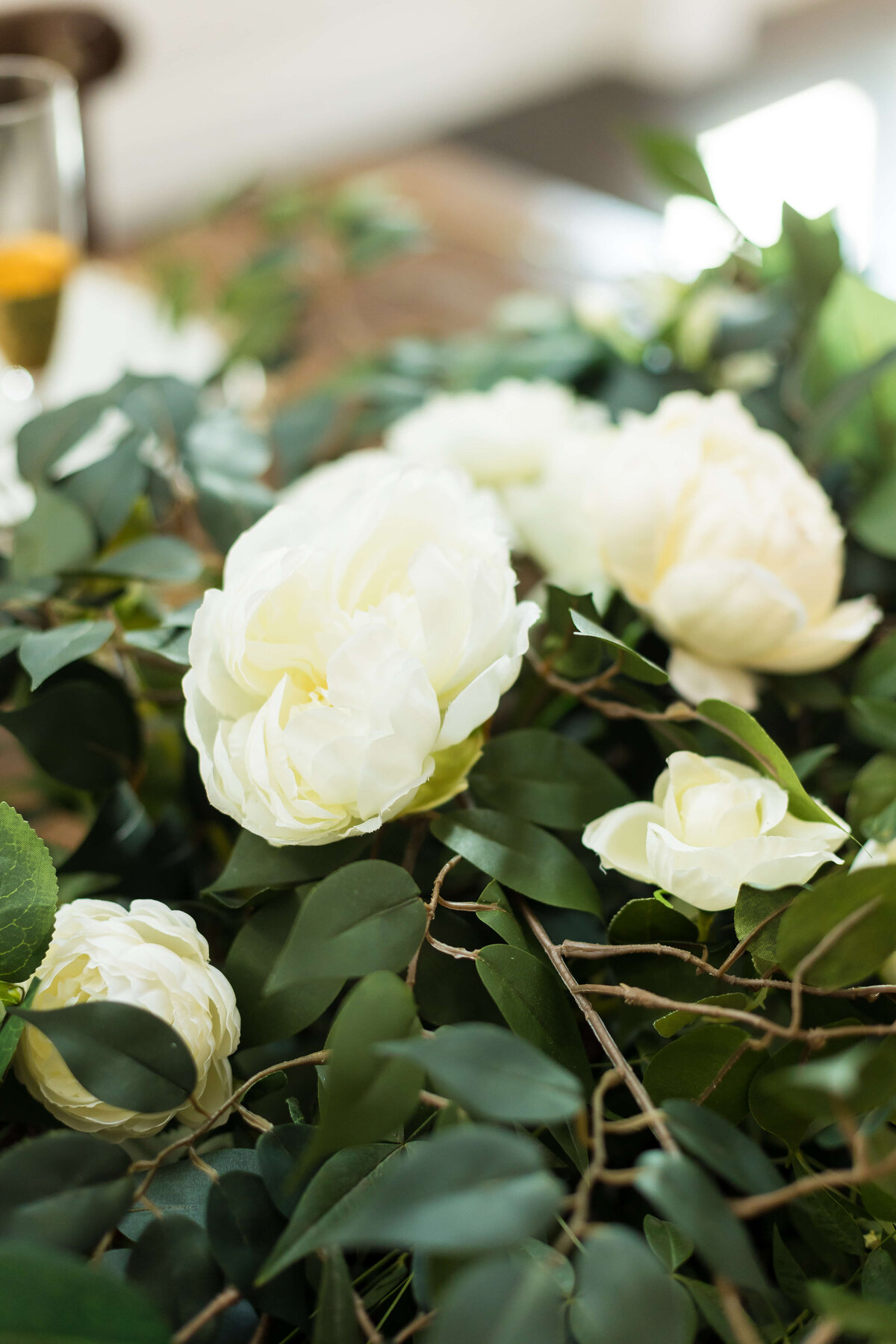 white florals at  The Barn at White Oaks, Murray, Kentucky