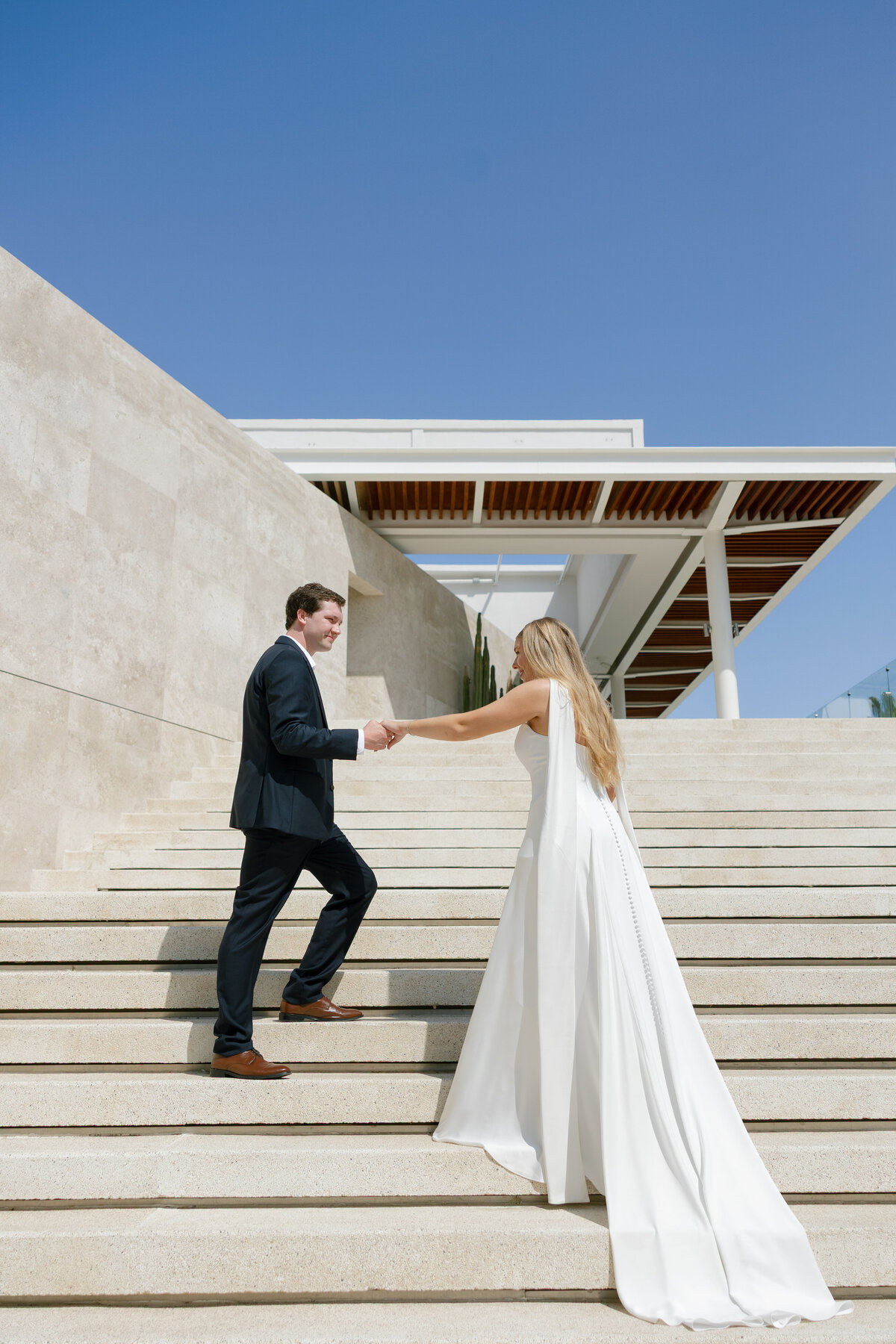 alyssa-simpson-baja-luna-cabo-wedding-roberts-portraits-39