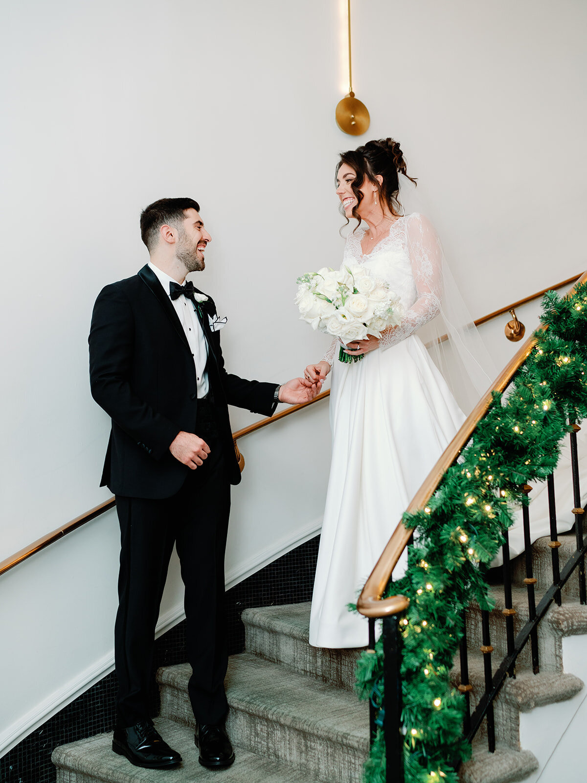 Couple shares first look at the stairs of Hotel Washington in DC