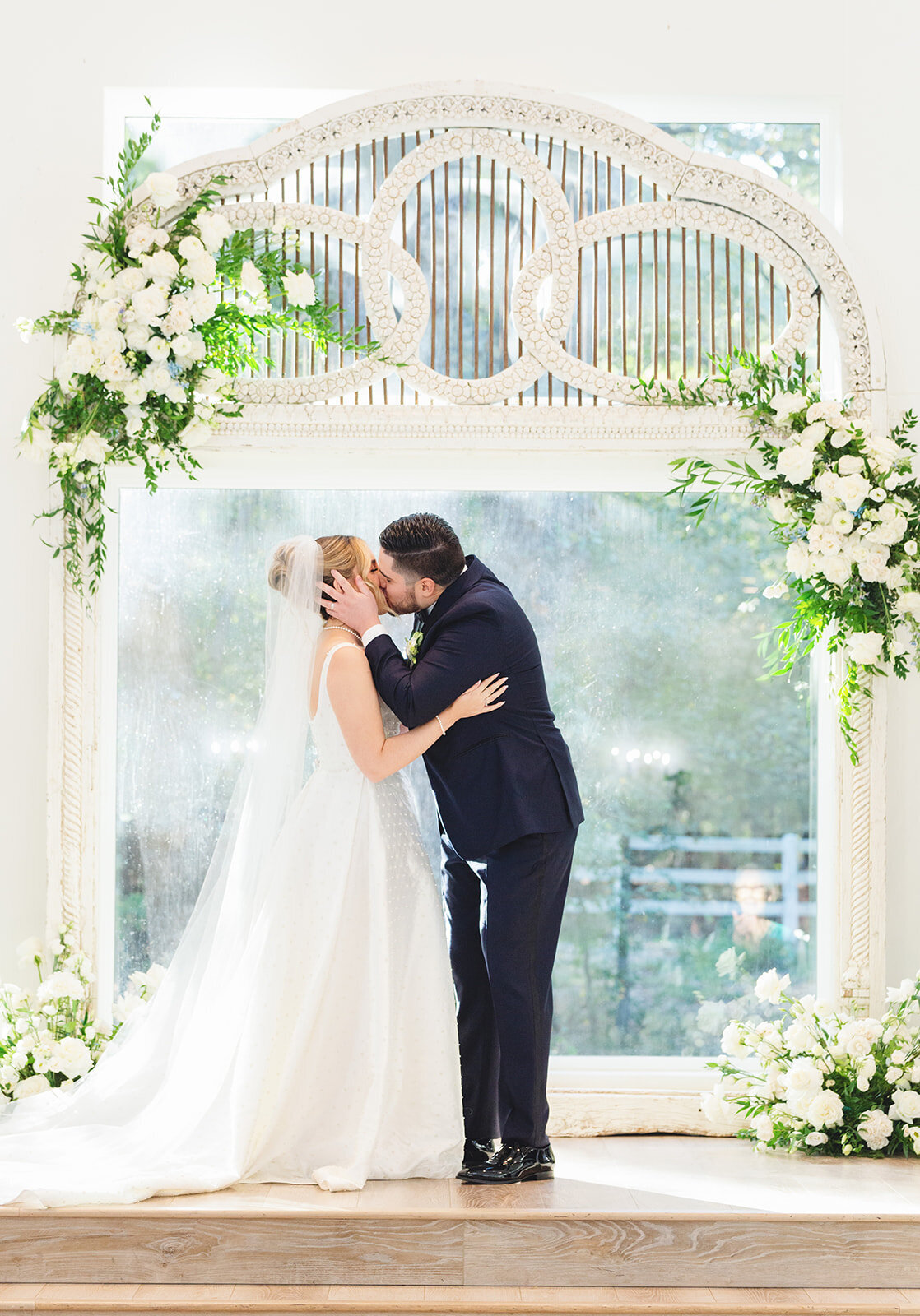 French-Farmhouse-Venue-Fall-Wedding30