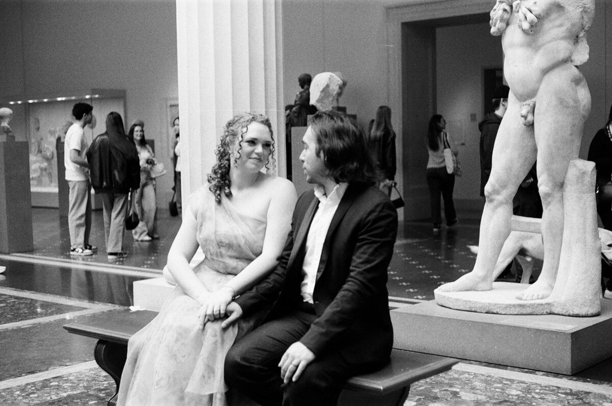 met-museum-engagement-nyc-photographer-love-melissa-film-141