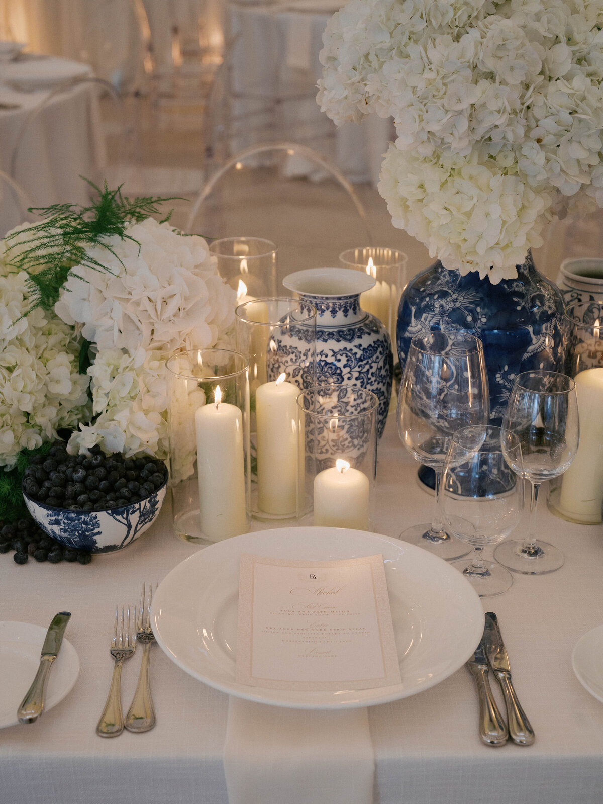 modern-chinoiserie-wedding-tablescape-newport-rhode-island